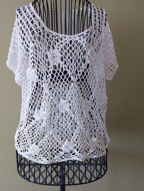 White Crochet Floral Knit Top - Women, Sjze L, Hand Made